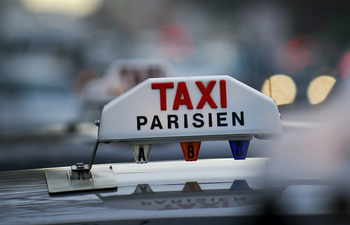 Lanterne-taxi-parisien-circulation-630x405-C-Thinkstock.jpg
